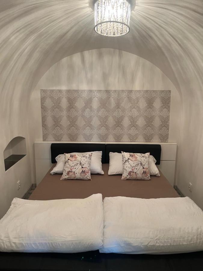 Apartman V Rodinnem Dome Jaroměř 외부 사진
