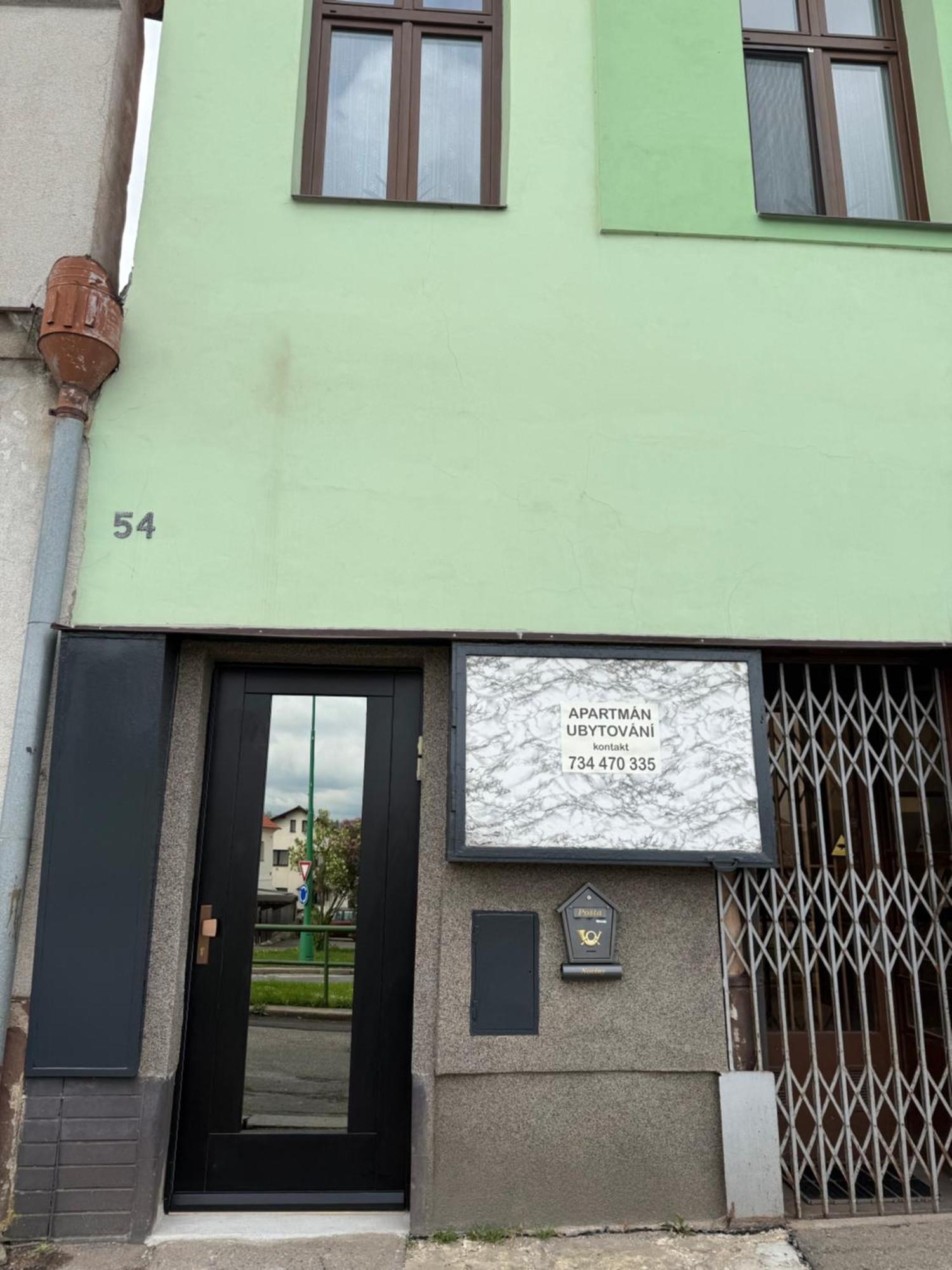 Apartman V Rodinnem Dome Jaroměř 외부 사진